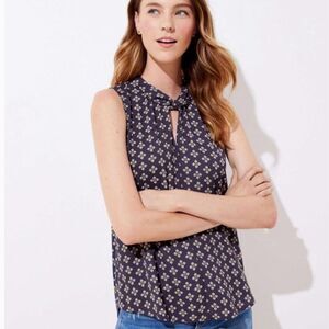 Loft dark gray all over print keyhole top size XS